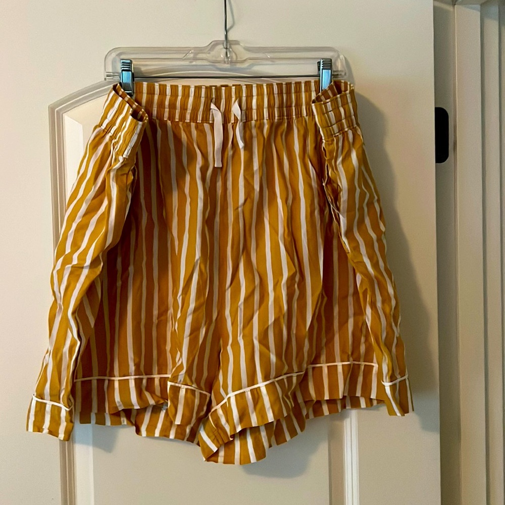 Old Navy pajama Shorts plus size